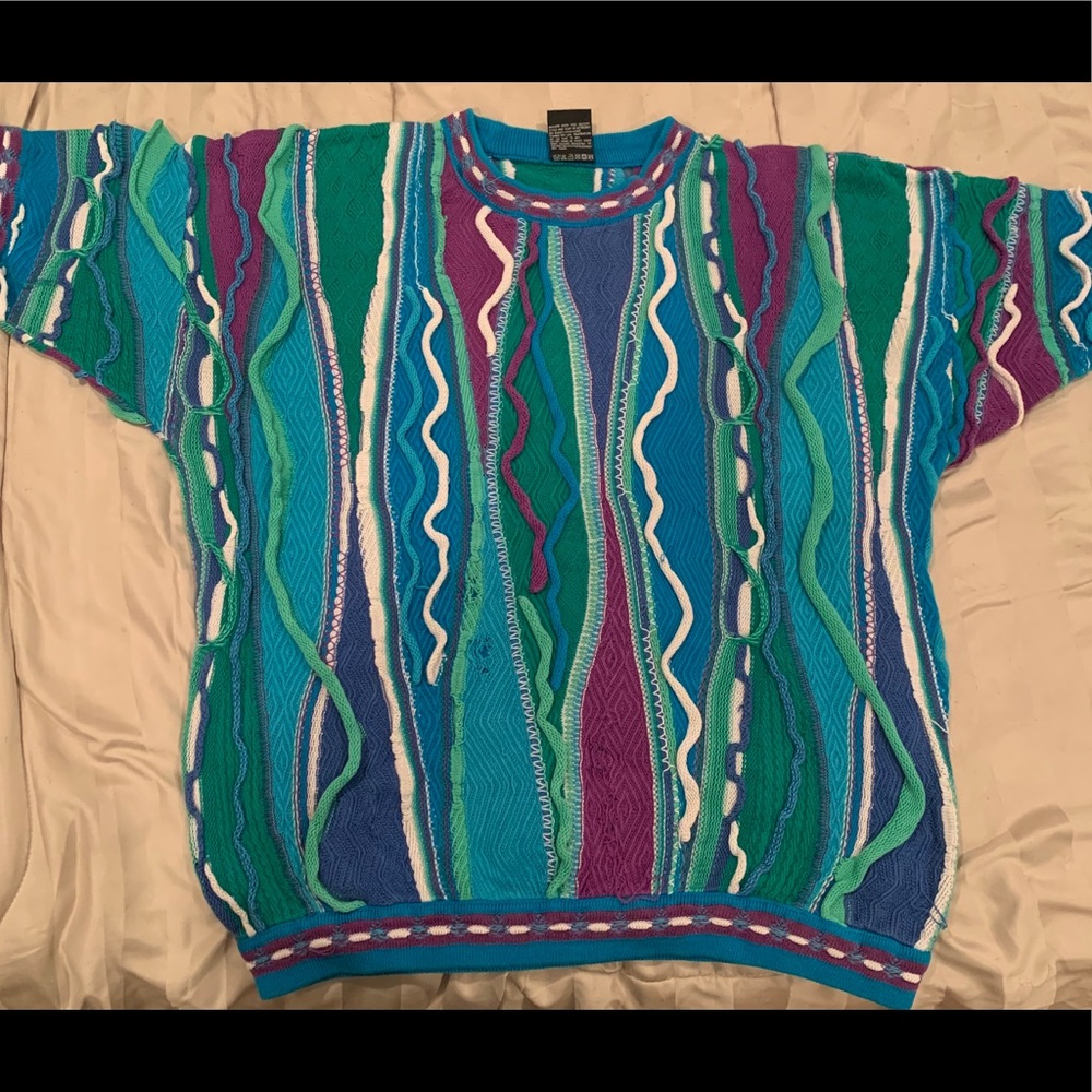 Biggie VTG 90’s Emaroo short sleeved sweater